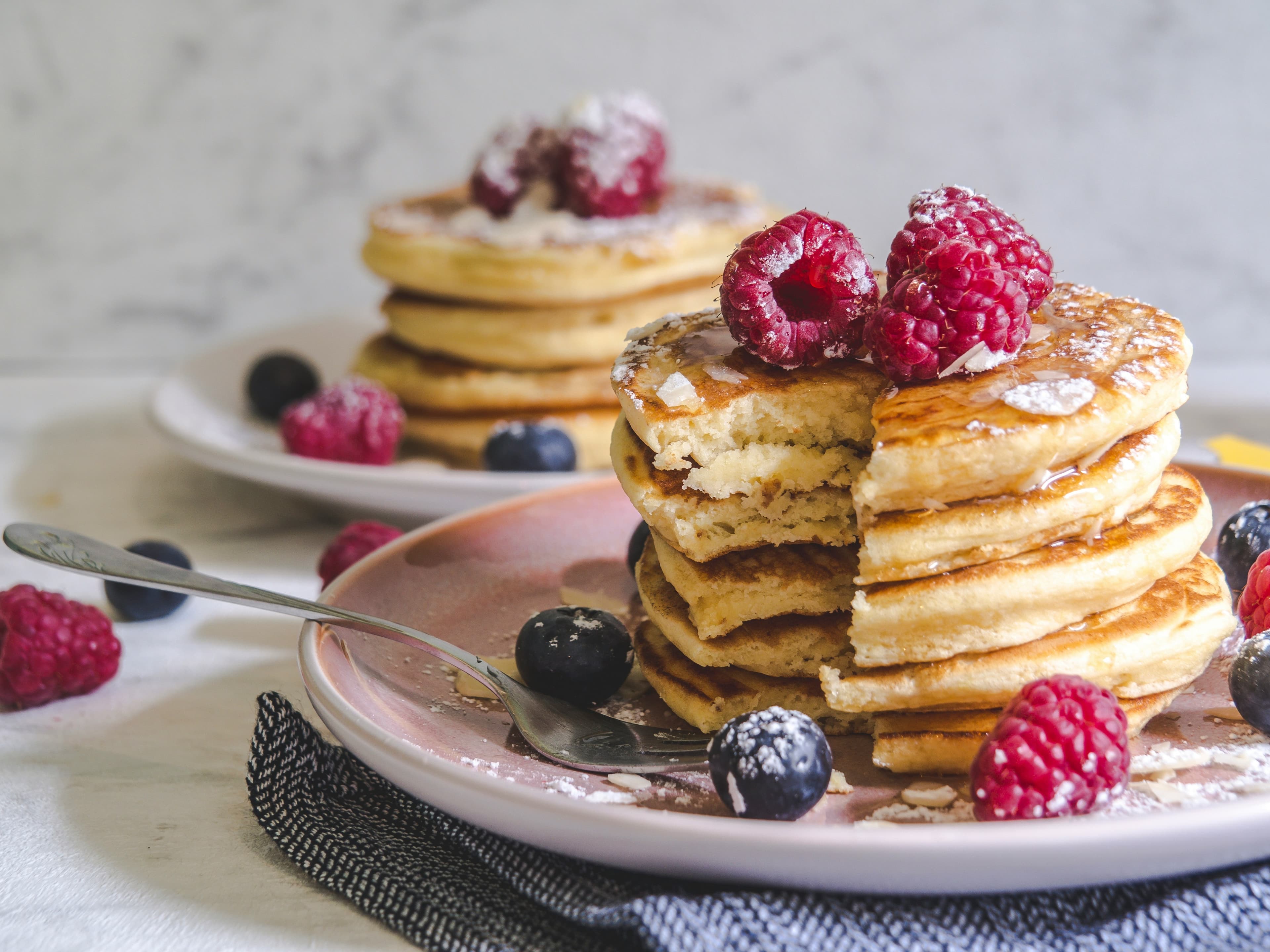 Magerquark-Pancakes – fertig angerichtet